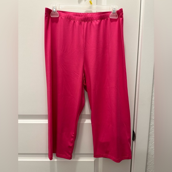 NWOT-Capri Pants Women Size XL - Picture 3 of 8